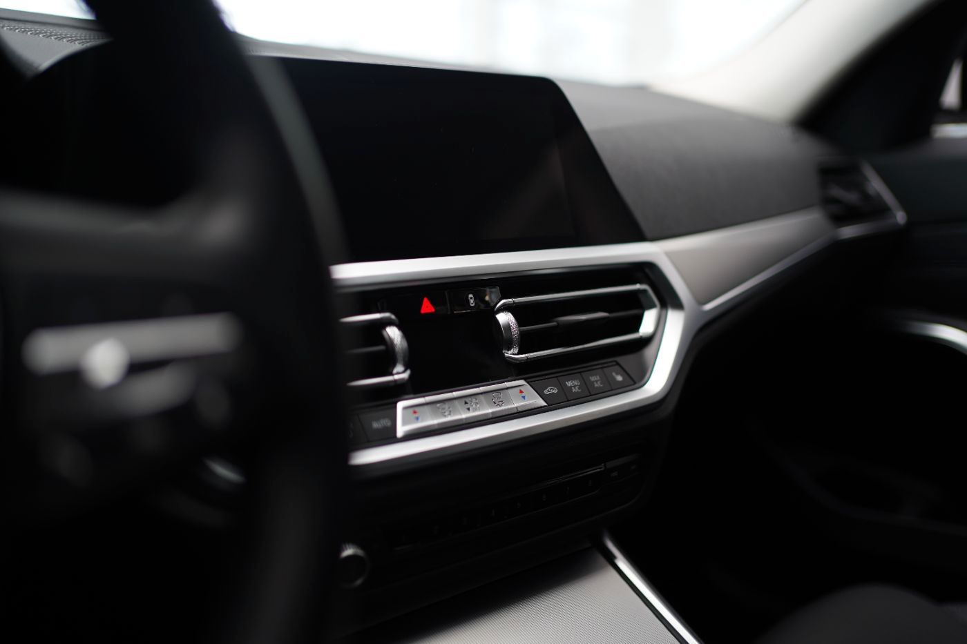 BMW 330e xDri Sport Line +HeadUp+Laserlicht+Komfortz