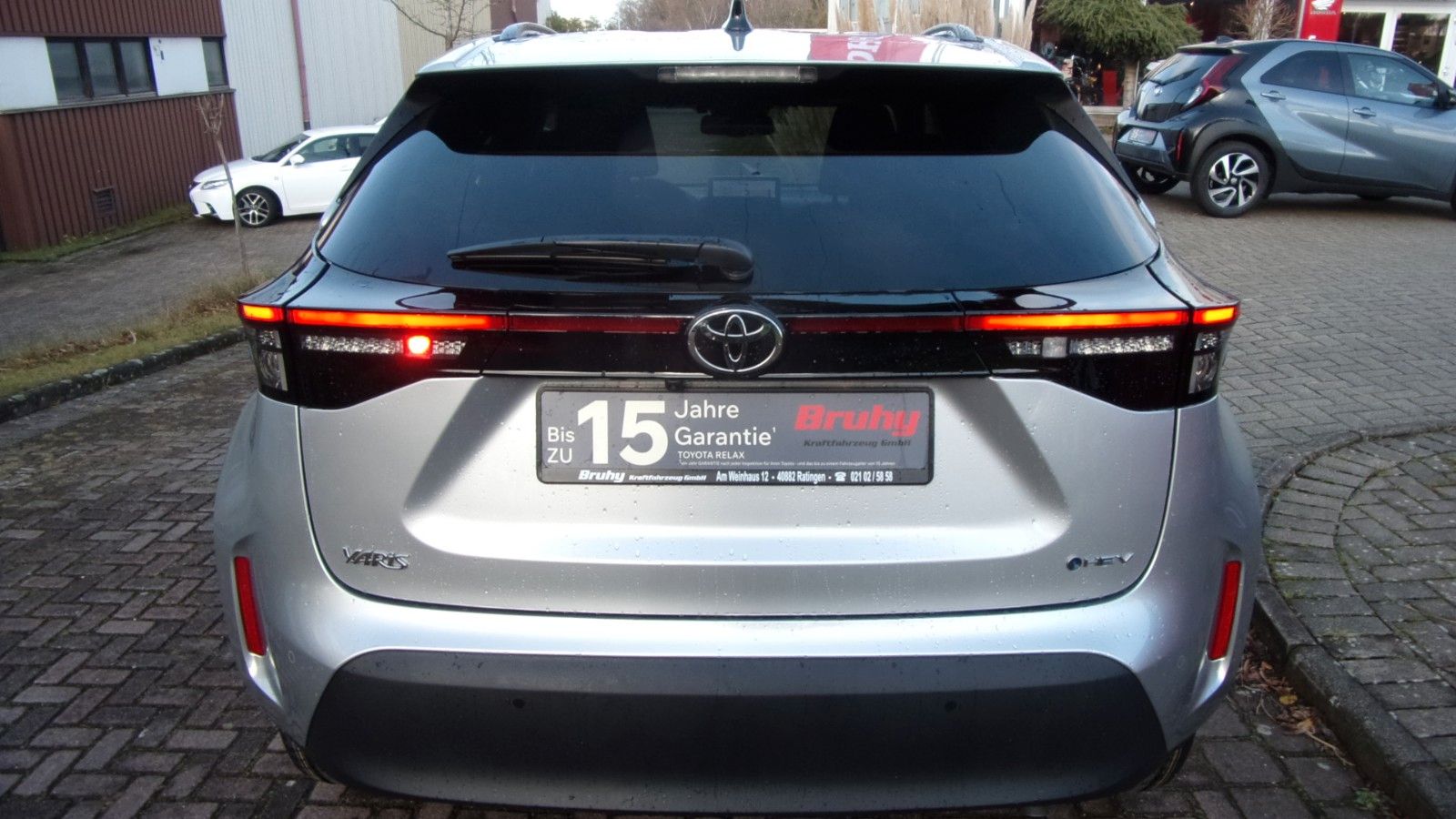 Toyota Yaris Cross 1,5-l-VVT-iE Teamplayer Safety P. V