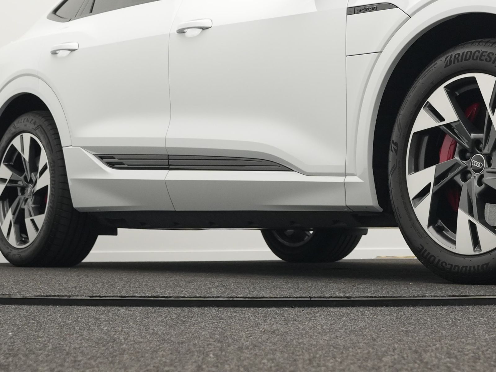 Audi Q8 Sportback e-tron 50 S line quattro