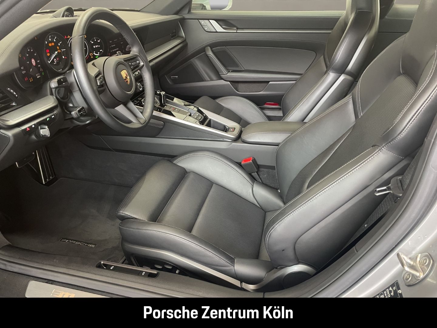 Porsche 992 911 Carrera 4S HA-Lenkung Nachtsicht BOSE