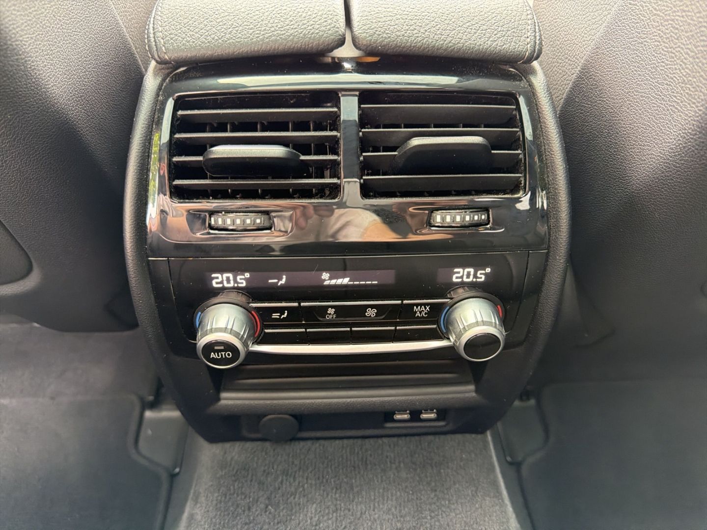 BMW 530 e Touring M Sport HUD H&K 4-Zonen Pano AHK L