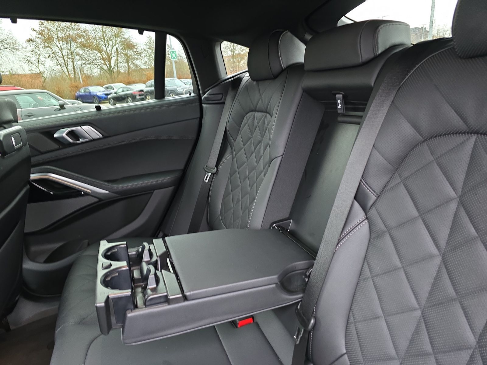 BMW X6 xDrive40d M Sportpaket*Sitzbelüftung*AHK*Soft