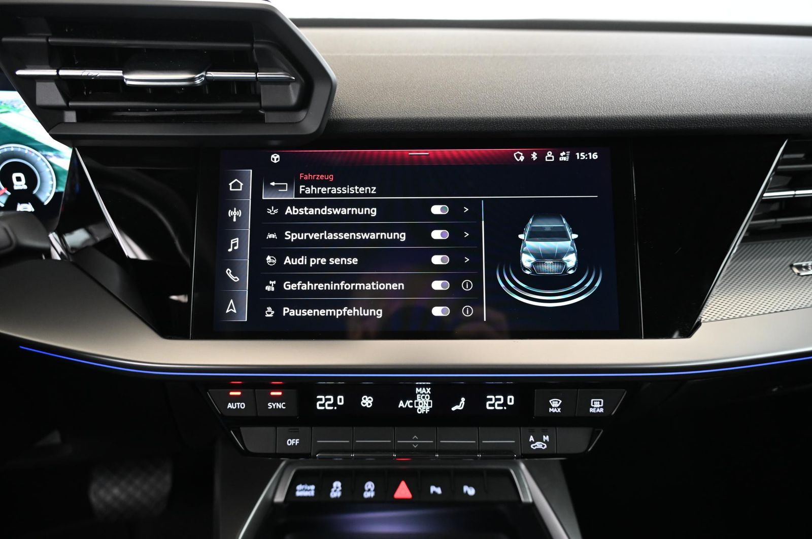 Audi A3 Sportback 35 TFSI Design-Luxe MATRIX/MMI+/18