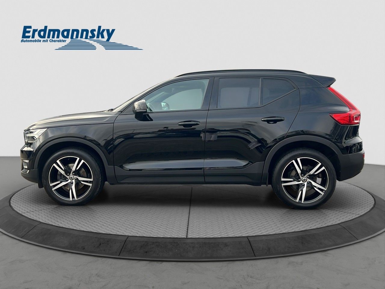 Volvo XC40 B5 R-Design AWD/Navi/LED/AHK/Pano/360K/19Zo