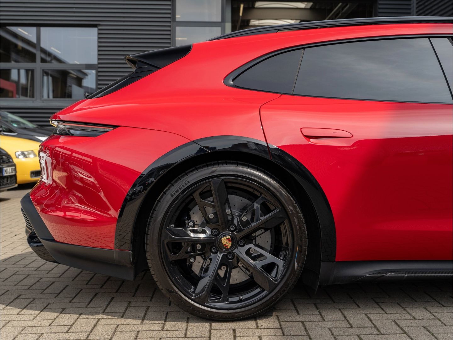Porsche Taycan Turbo S Cross Turismo Burmester LED-PDLS