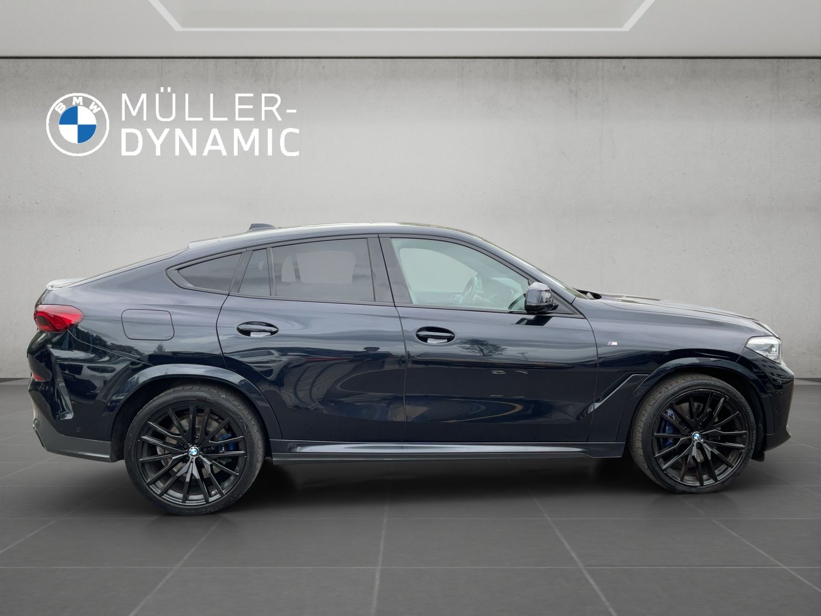 BMW X6 xDrive30d M SPORT PANO AHK HARMAN KARDON RÜCK