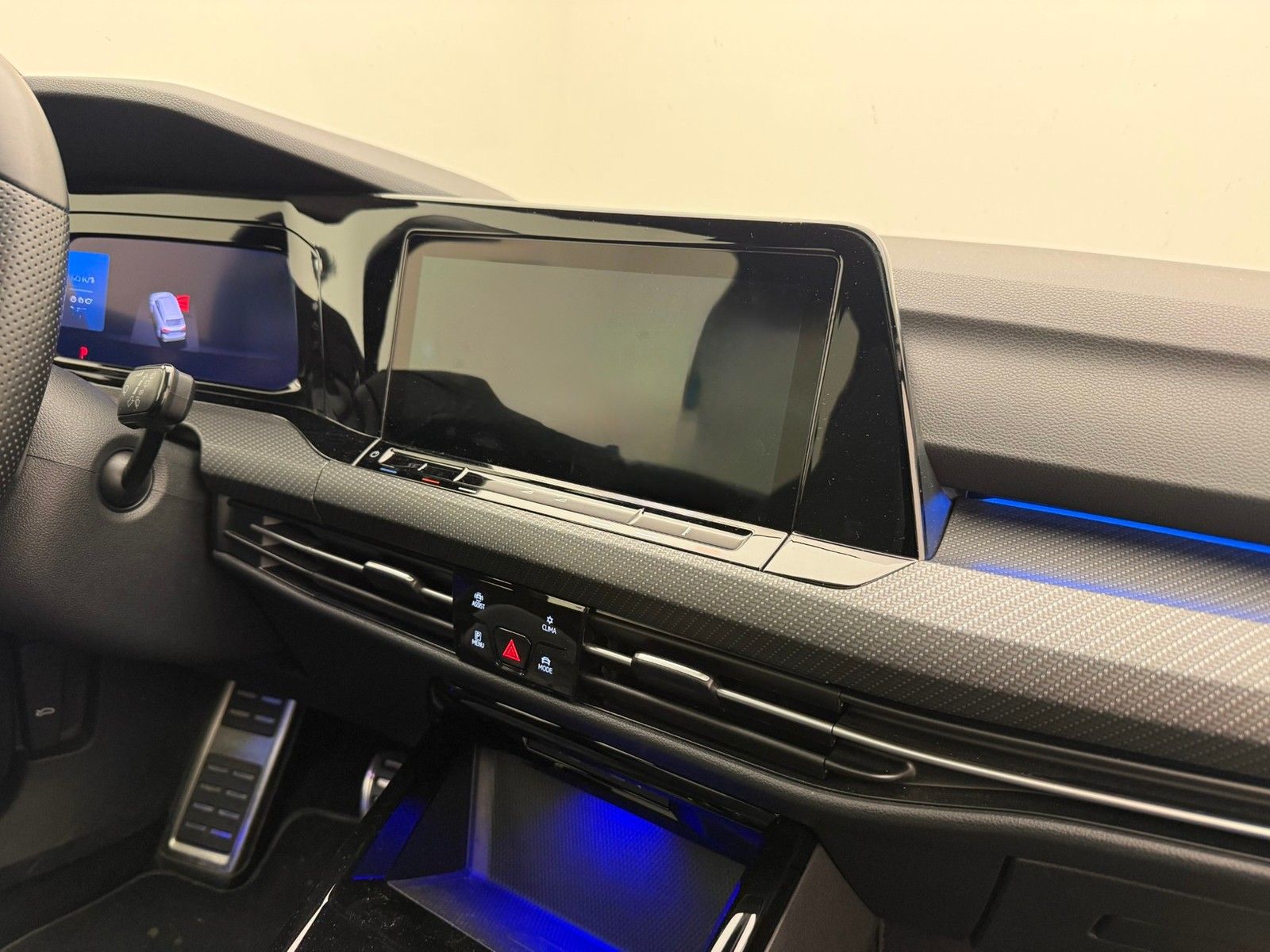Volkswagen Golf Variant 2.0 TSI DSG 4M R-Line BlackPanoAHK