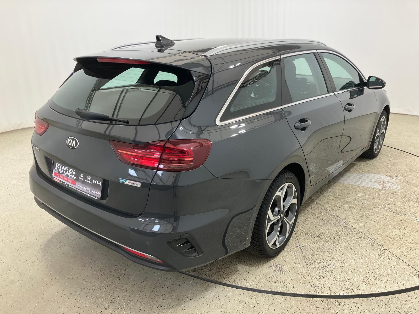 Kia Ceed Sportswagon 1.6CRDi MHEV Spirit - Samsaru's Car Outlet