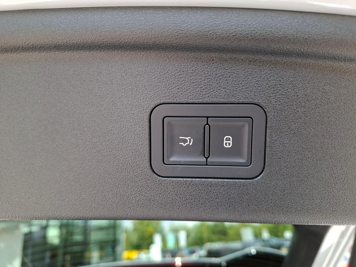 BYD Sealion 7