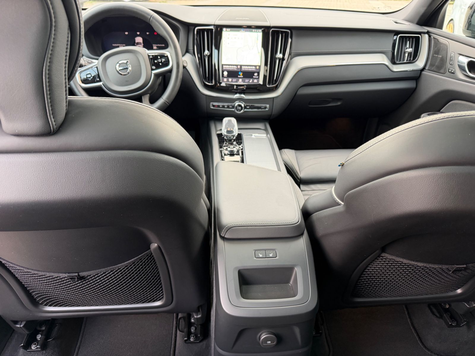 Volvo XC60 Polestar Engineered Recharge Plug-In Hybrid