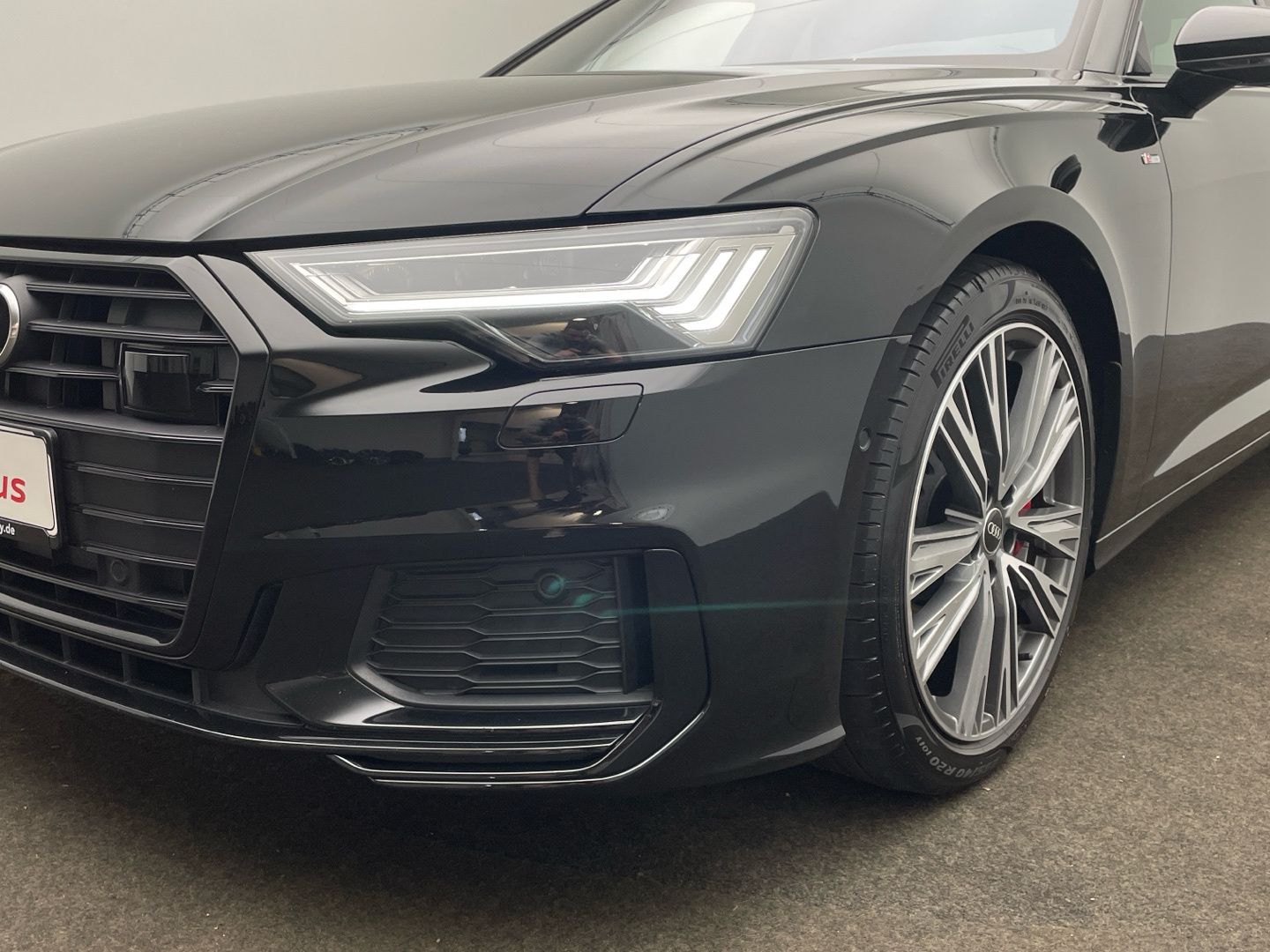 Audi A6 Limousine 55 TFSI e advanced quattro - Samsaru's Car Outlet