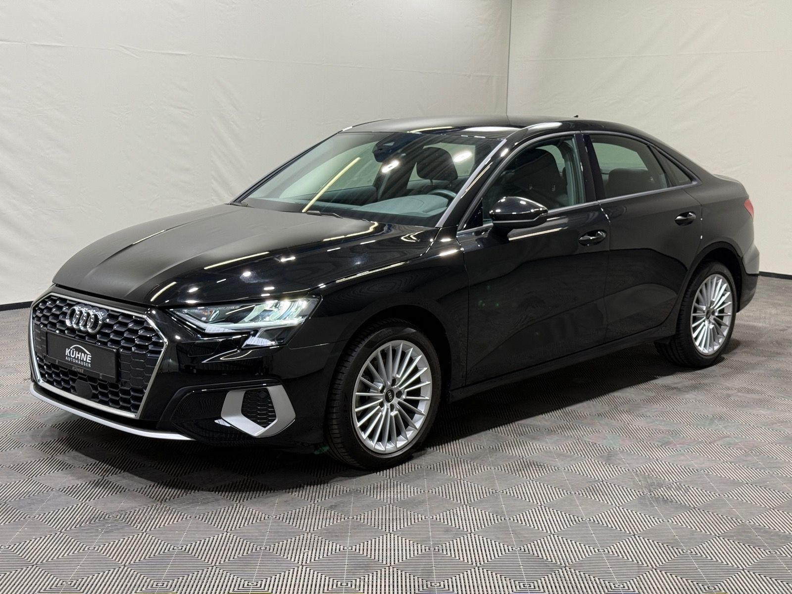 Audi A3 advanced 30 TDI - Samsaru's Car Outlet