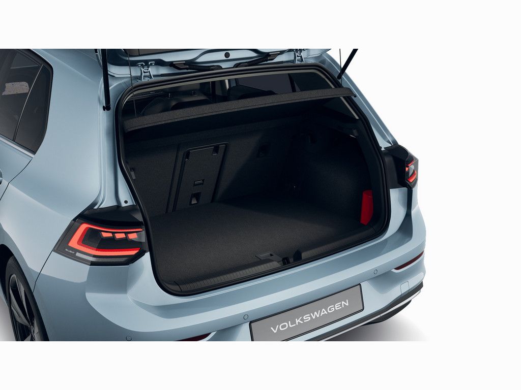 Volkswagen Golf VIII Style 1,5 l eHybrid DSG ACC PANO HUD