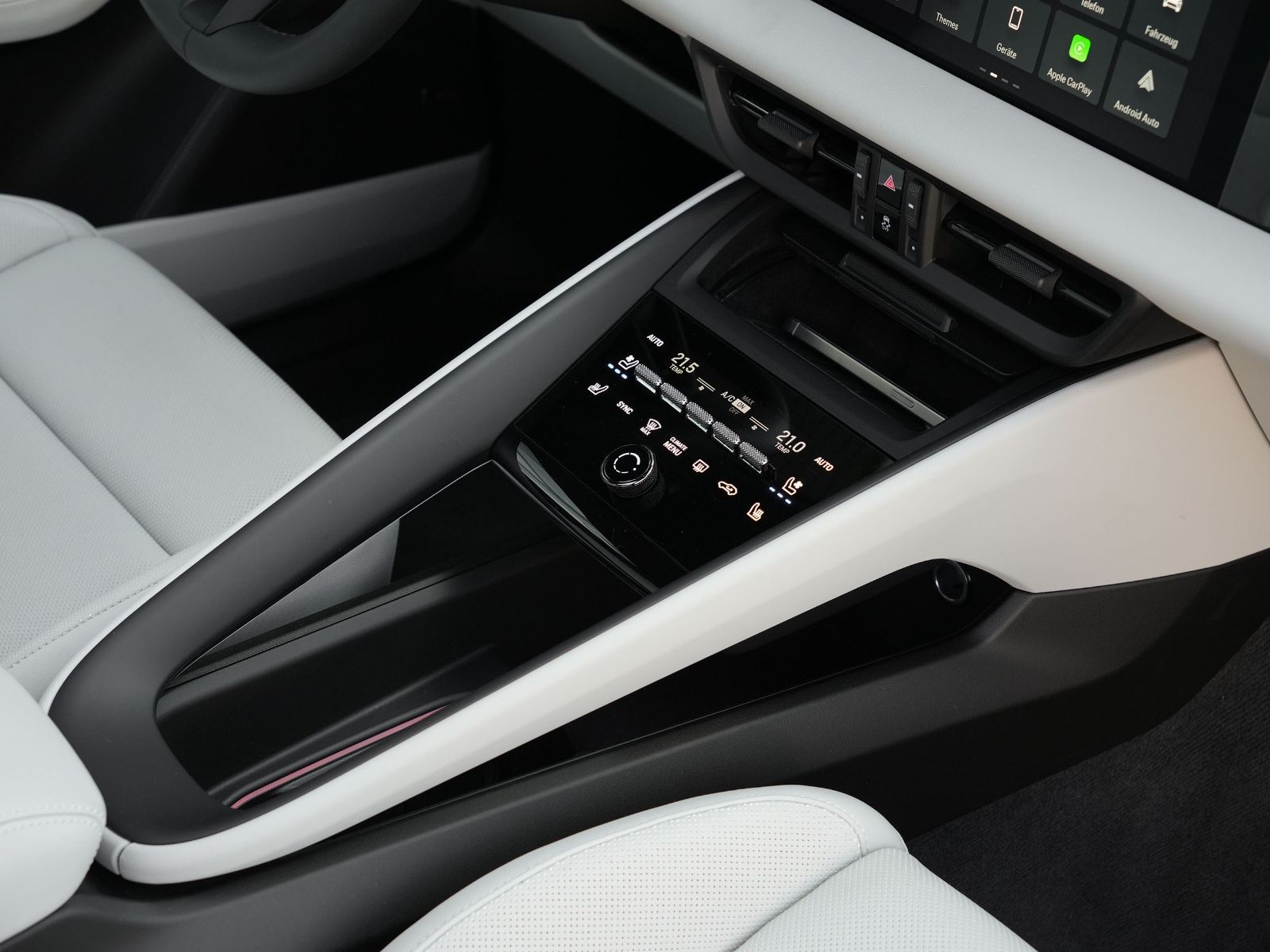 Porsche Macan 4 - Samsaru's Car Outlet