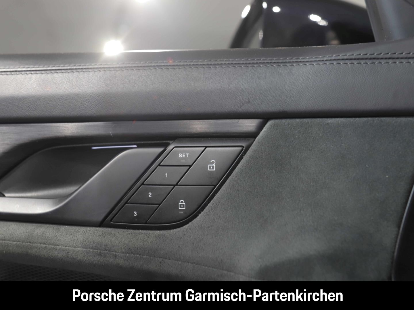 Porsche Taycan GTS Sport Turismo 360 Kamera LenkradHZG
