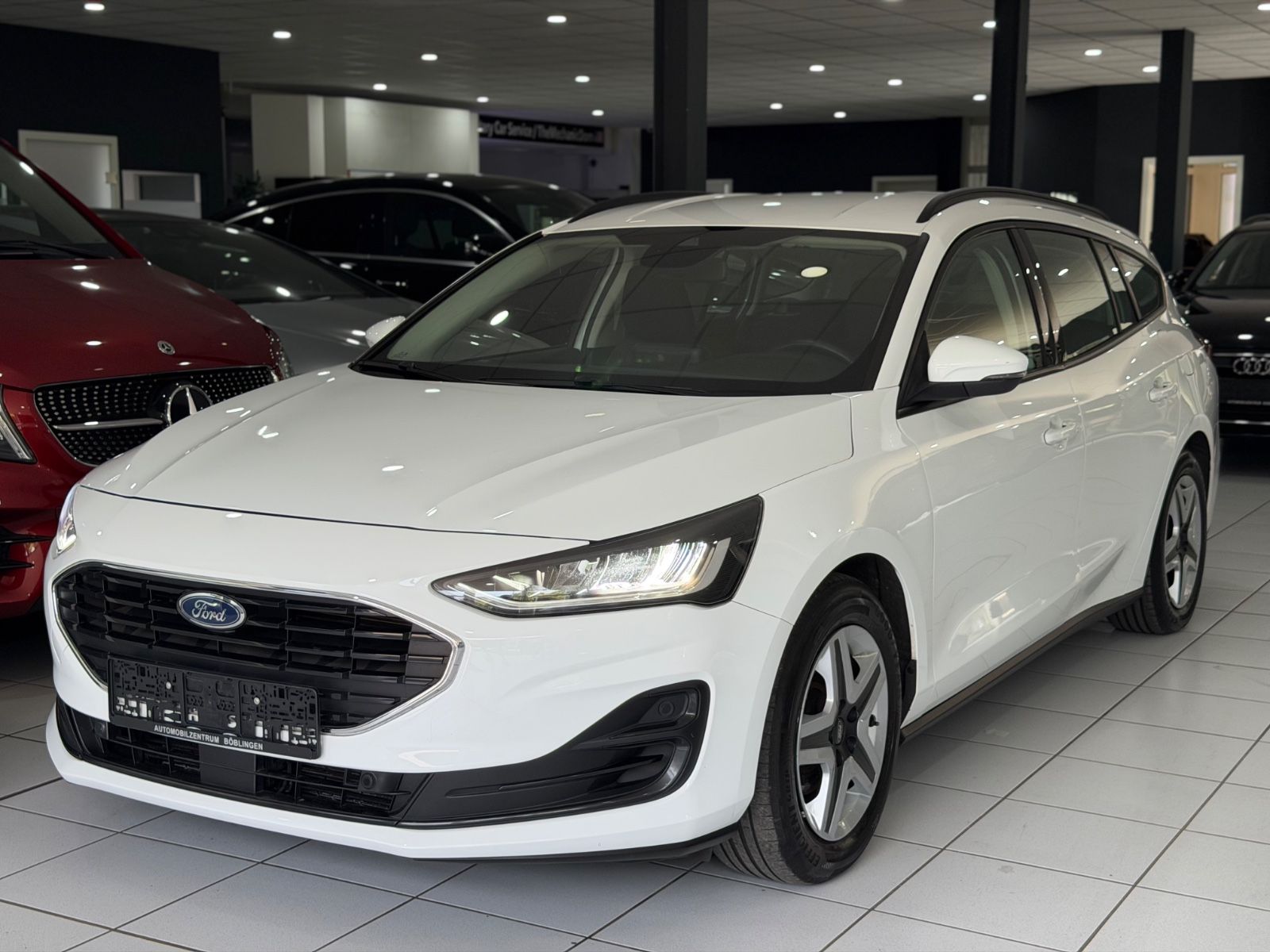 Ford Focus Turnier C&C*AUTOMATIK*KAMERA*TOT-W*ACC*