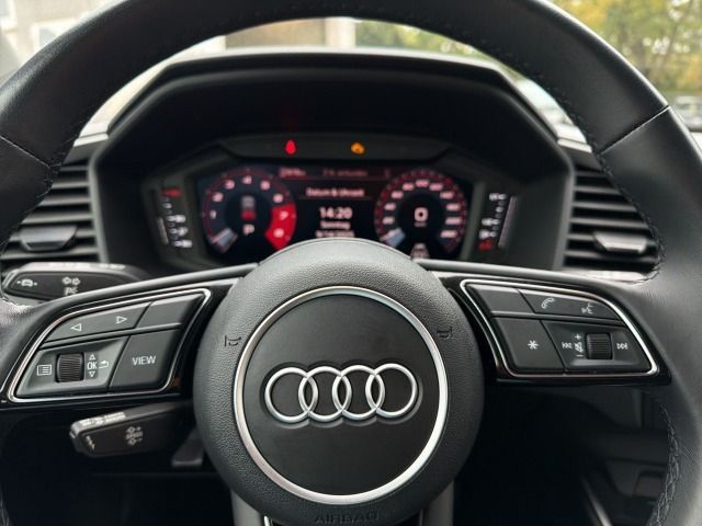 Audi A1 Sportback 25 TFSI advanced S-TRONIC+LED+PDC