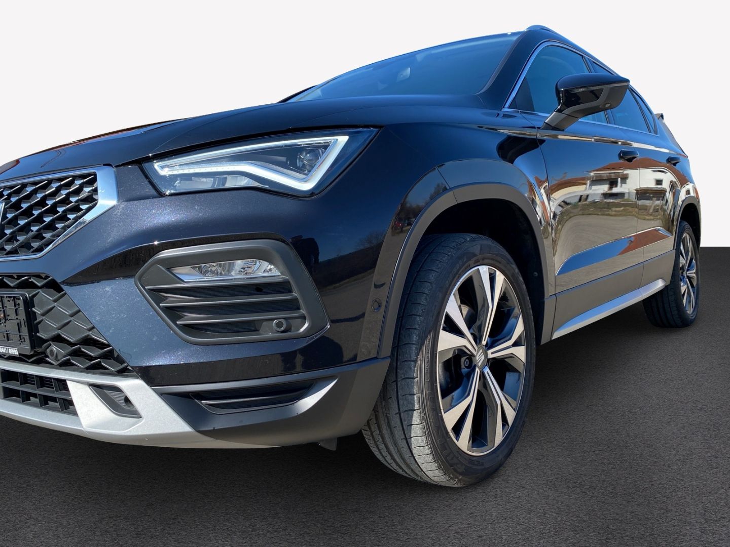 Seat Ateca Xperience 1.5 TSI DSG AHK AUTOM ACC FULLIN
