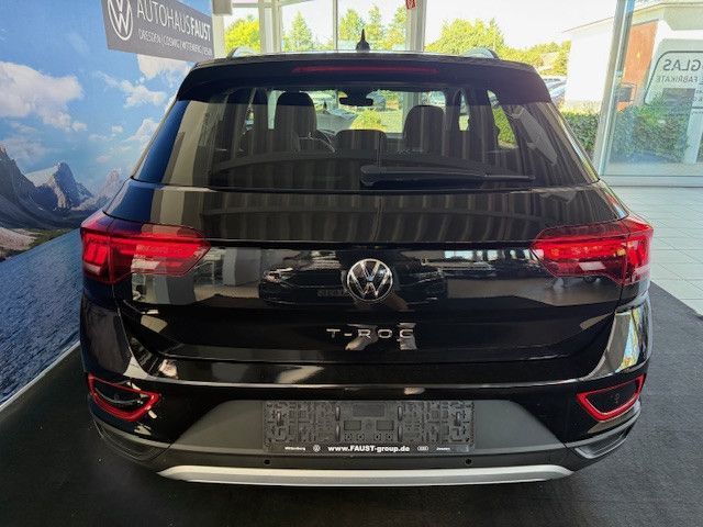 Volkswagen T-ROC Life - Samsaru's Car Outlet
