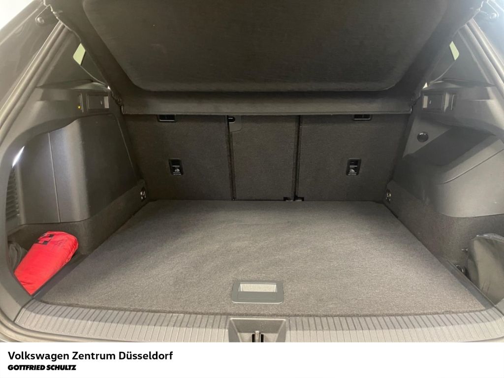 Volkswagen Tiguan R-Line 1.5 eHybrid DSG Navi AHK