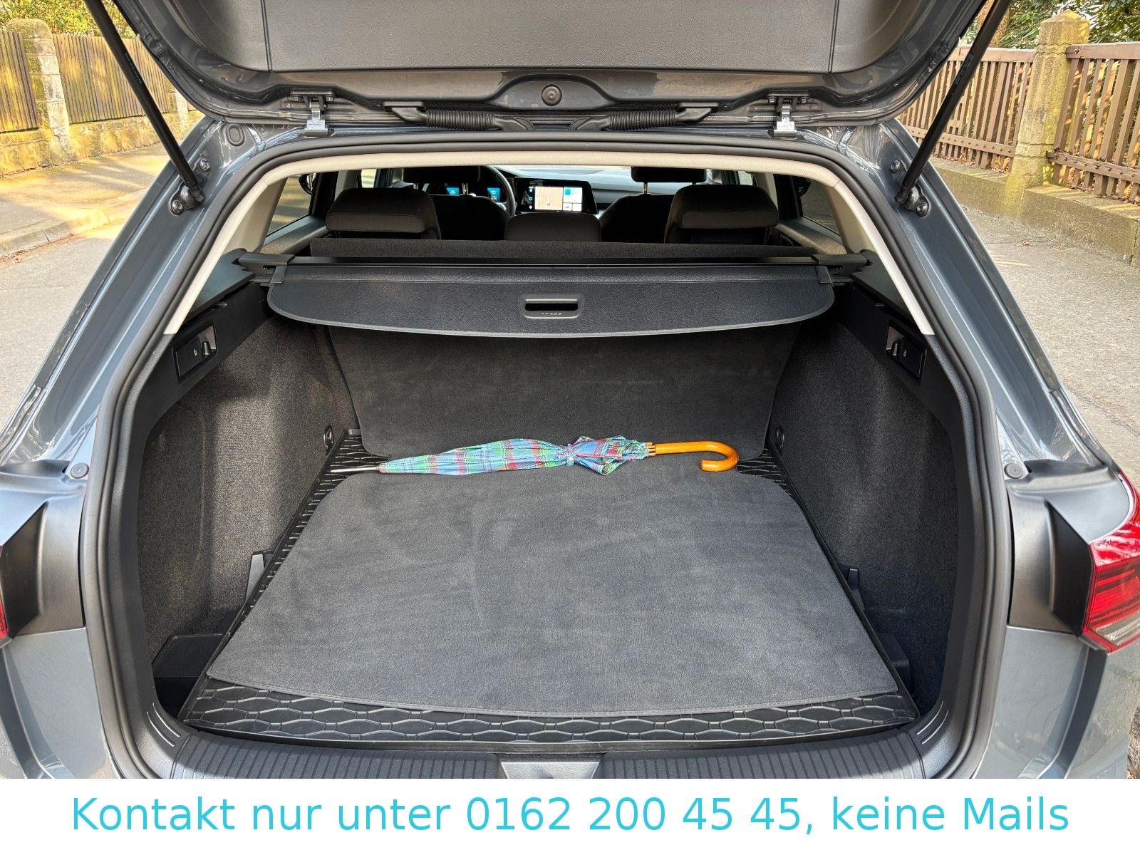 Volkswagen Golf 2.0 TDI Life Variant - Samsaru's Car Outlet