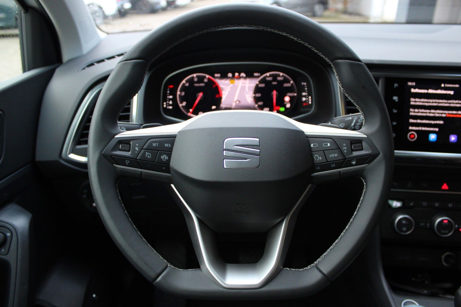 Seat Ateca Style 1.5 TSI DSG+360°+KESSY+ACC+AHK+NAVI+