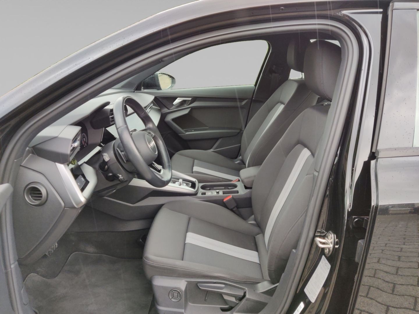 Audi A3 Limo 2.0 TDI advanced - Samsaru's Car Outlet