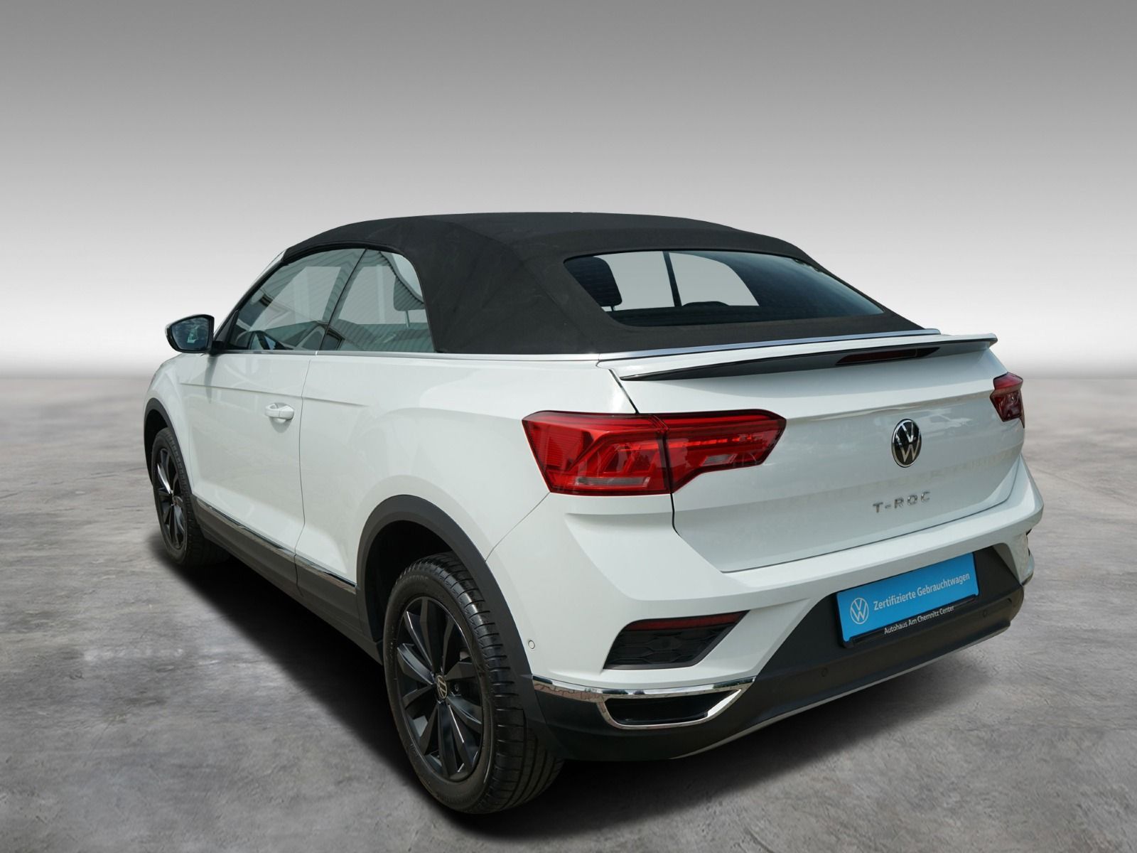 Volkswagen T-Roc 1.5TSI Style - Samsaru's Car Outlet