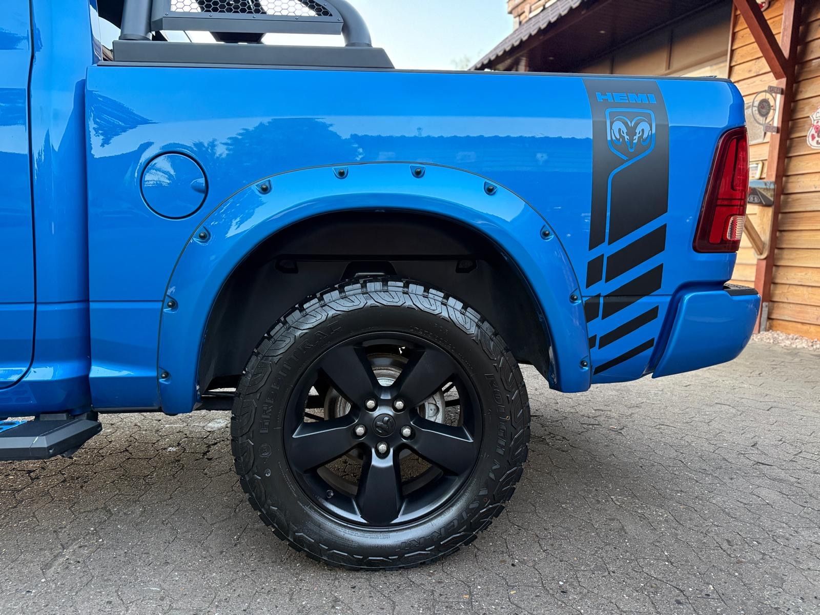 Dodge SPORT*LPG*V8*4X4*AHK*ROLLBAR*OFFROAD*GARANTI