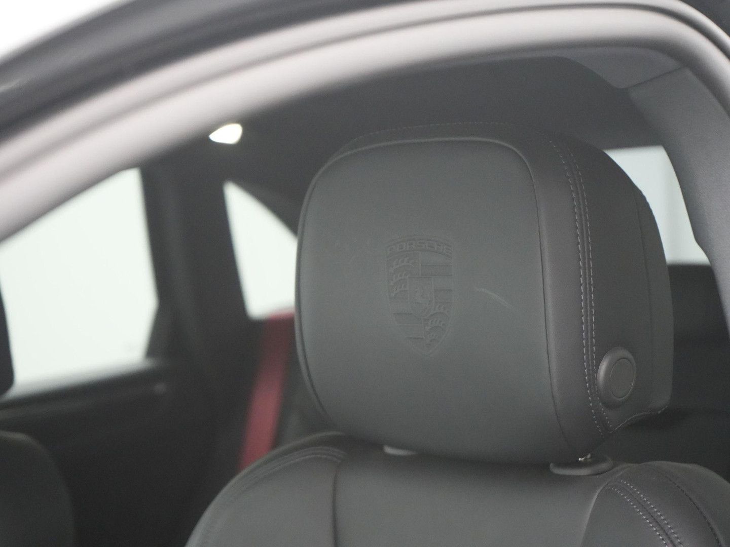 Porsche Macan T - Samsaru's Car Outlet