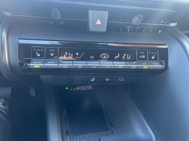 Toyota C-HR Hybrid FWD Team Deutschland