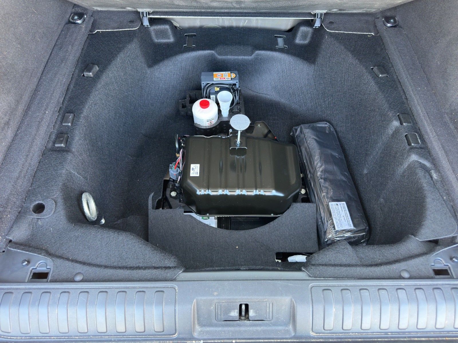 Range Rover Sport HSE D250 - Samsaru's Car Outlet