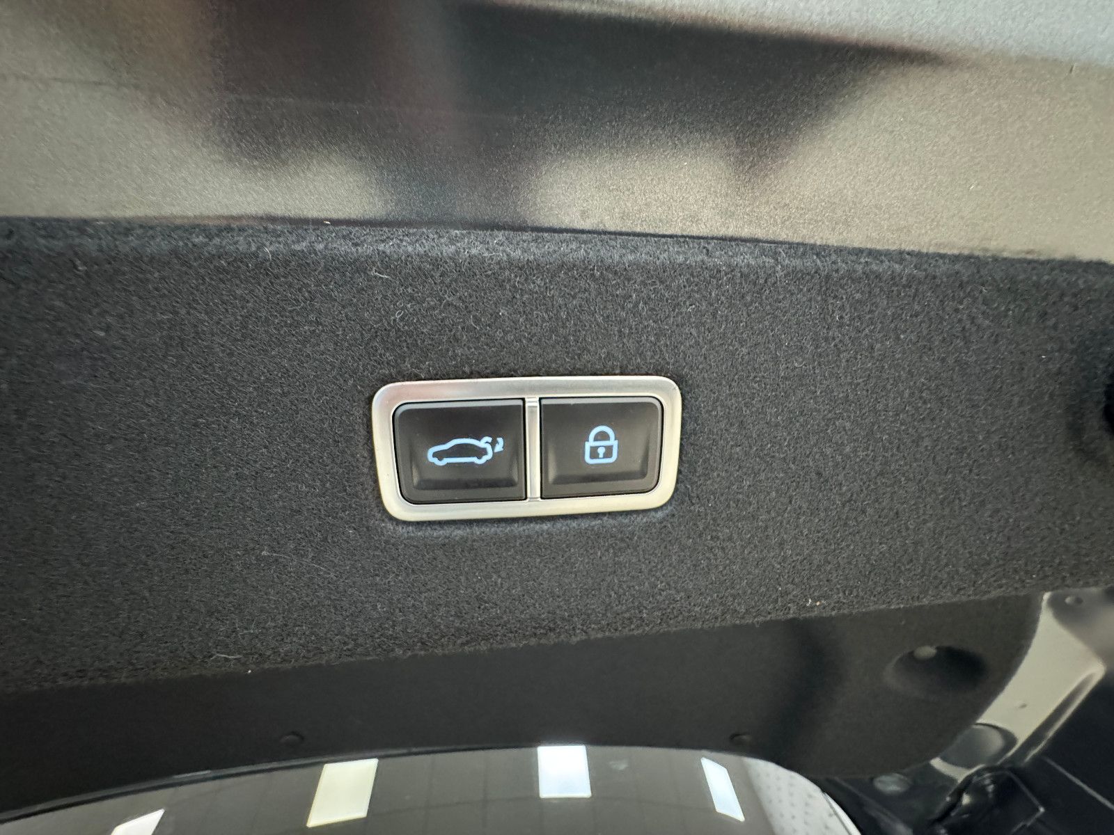 Hyundai IONIQ 6 77,4kWh 325ps 4WD Uniq 360°K/BOSE/DIGI