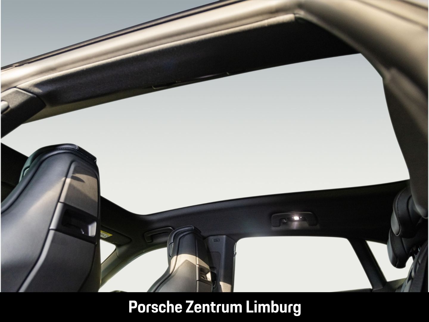 Porsche Taycan 4 Cross Turismo BOSE Hinterachslenkung