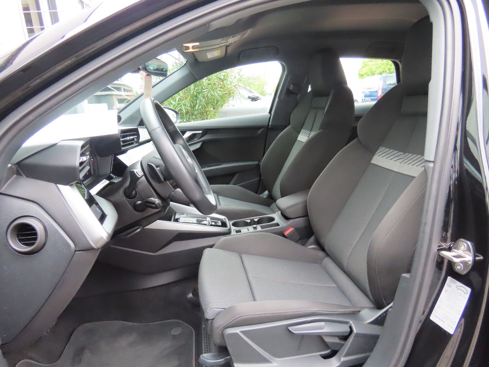 Audi A3 35 TFSI Sportback Autom. Sportsitze Navi