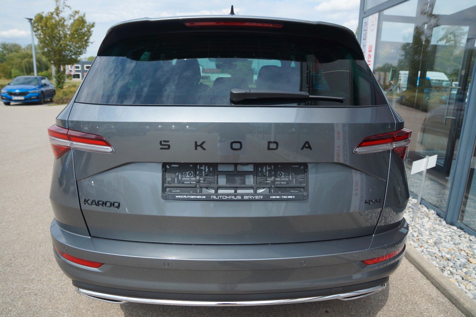 Skoda Karoq 2.0TSI SL 4x4 DSG!360°!ACC!AHK!St.Hzg!GAR!