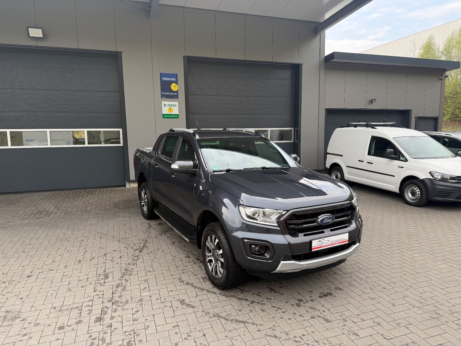 Ford Ranger Wildtrak DoKa 4x4 * ACC * APP * AHK * LED