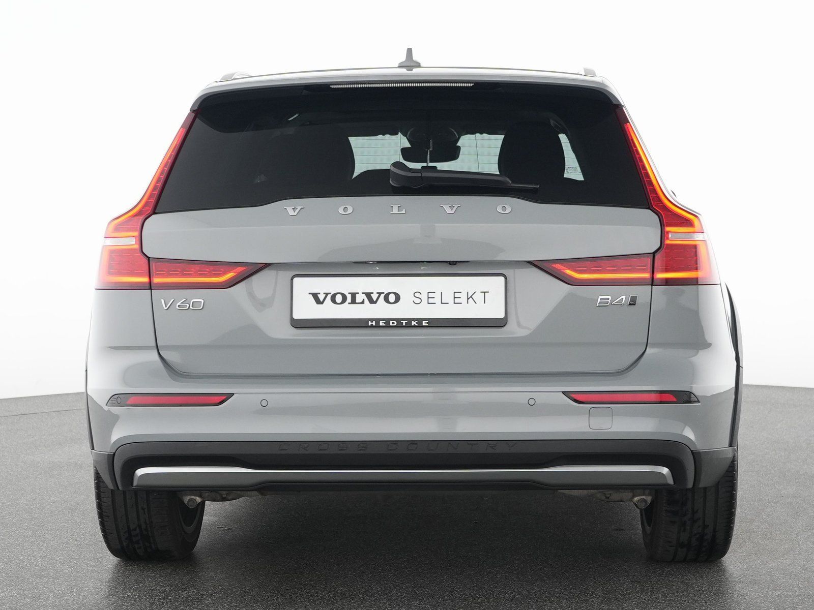 Volvo V60 CC B4 AWD Ultimate SONDERFINANZIERUNG 1,99%*