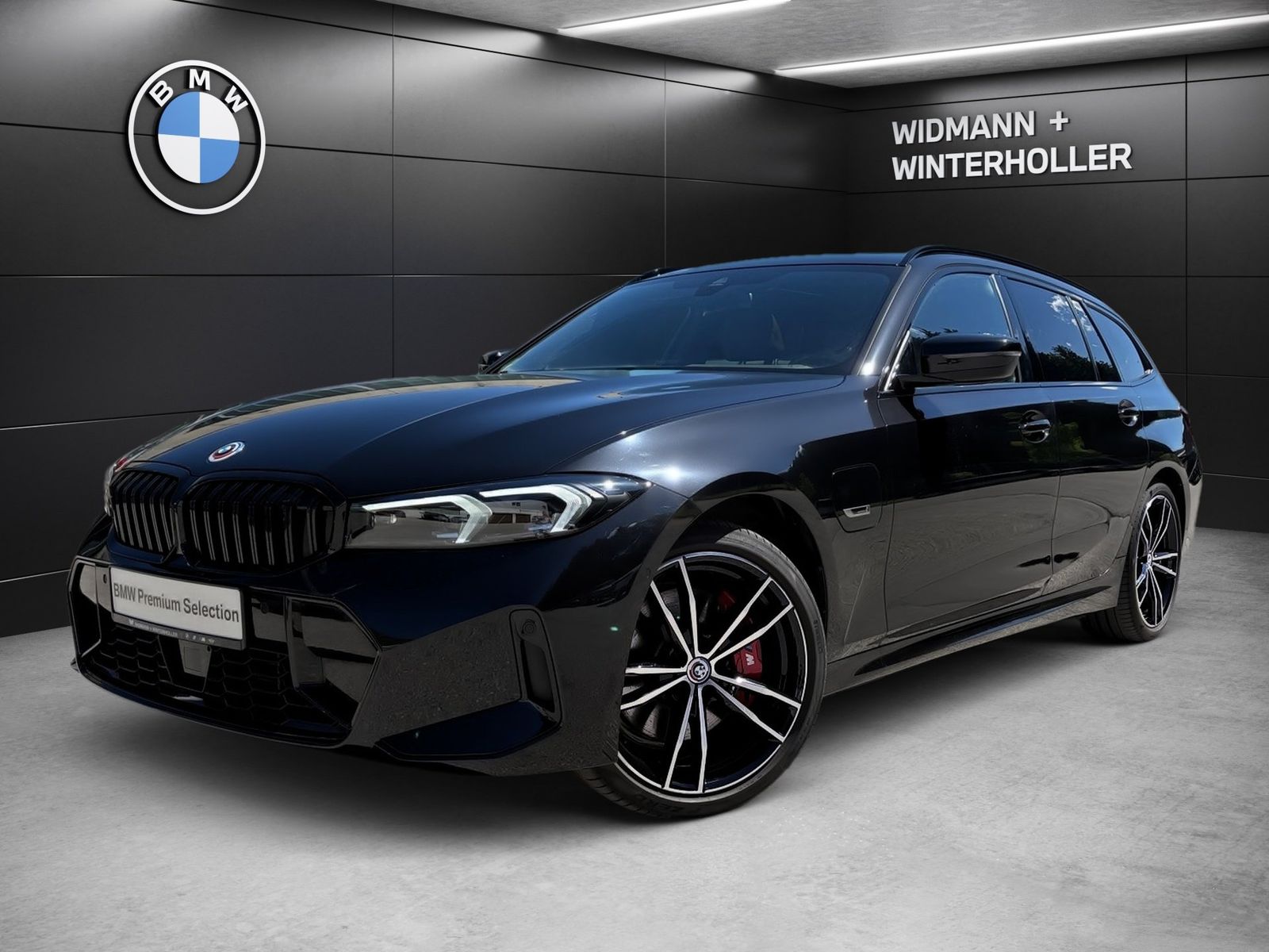 BMW 330e xDrive Touring M Sport Pro Pano ACC H/K AHK