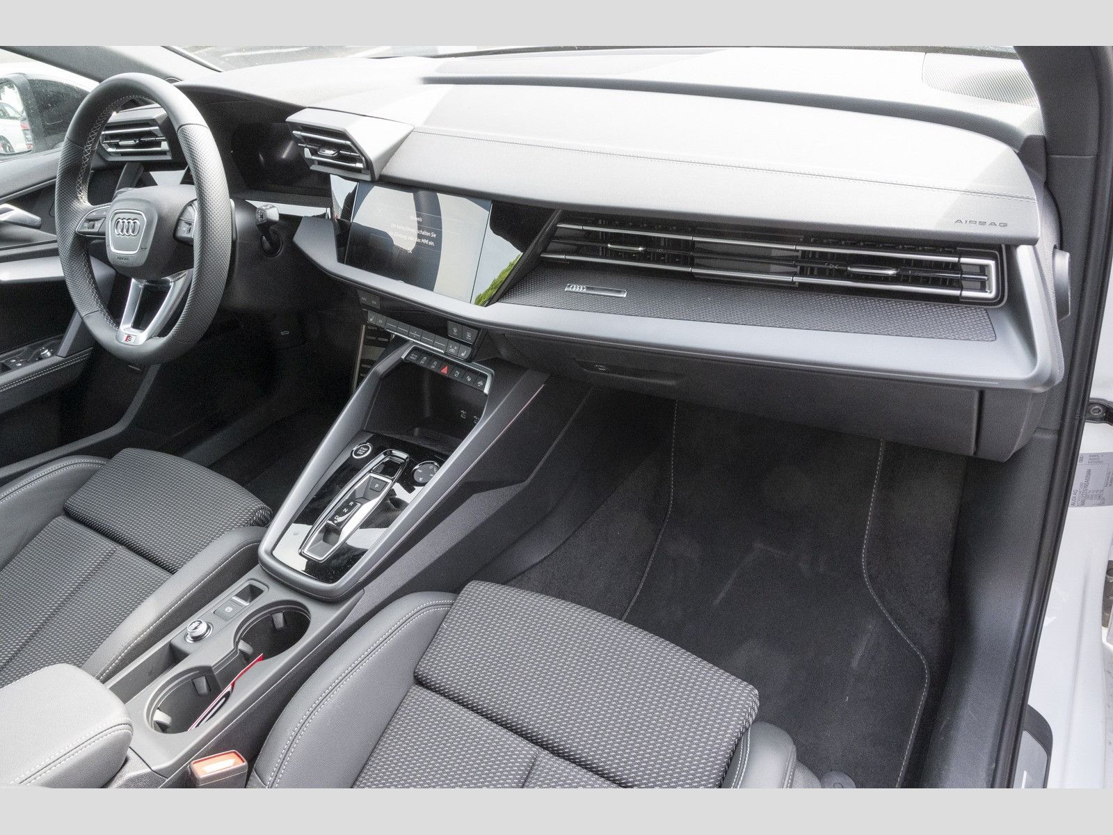 Audi A3 Sportback 35 TDI S-tronic S line - Samsaru's Car Outlet