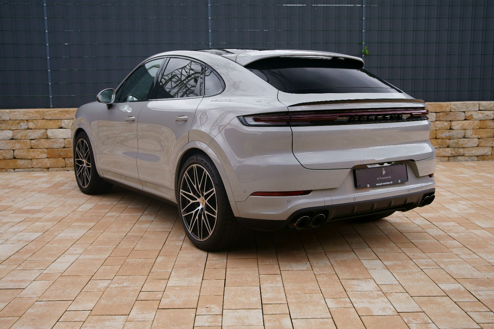 Porsche Cayenne Coupe SportDesign *MEGA-SPEC*P-DISPLAY*