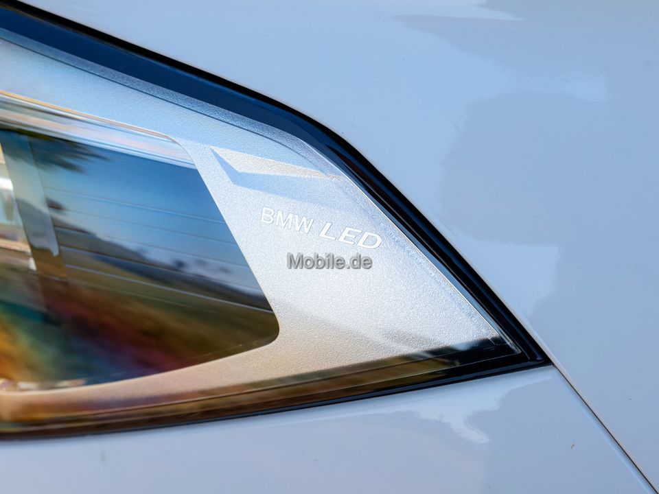 BMW X1 xDrive25e Sport Line Steptronic - Samsaru's Car Outlet