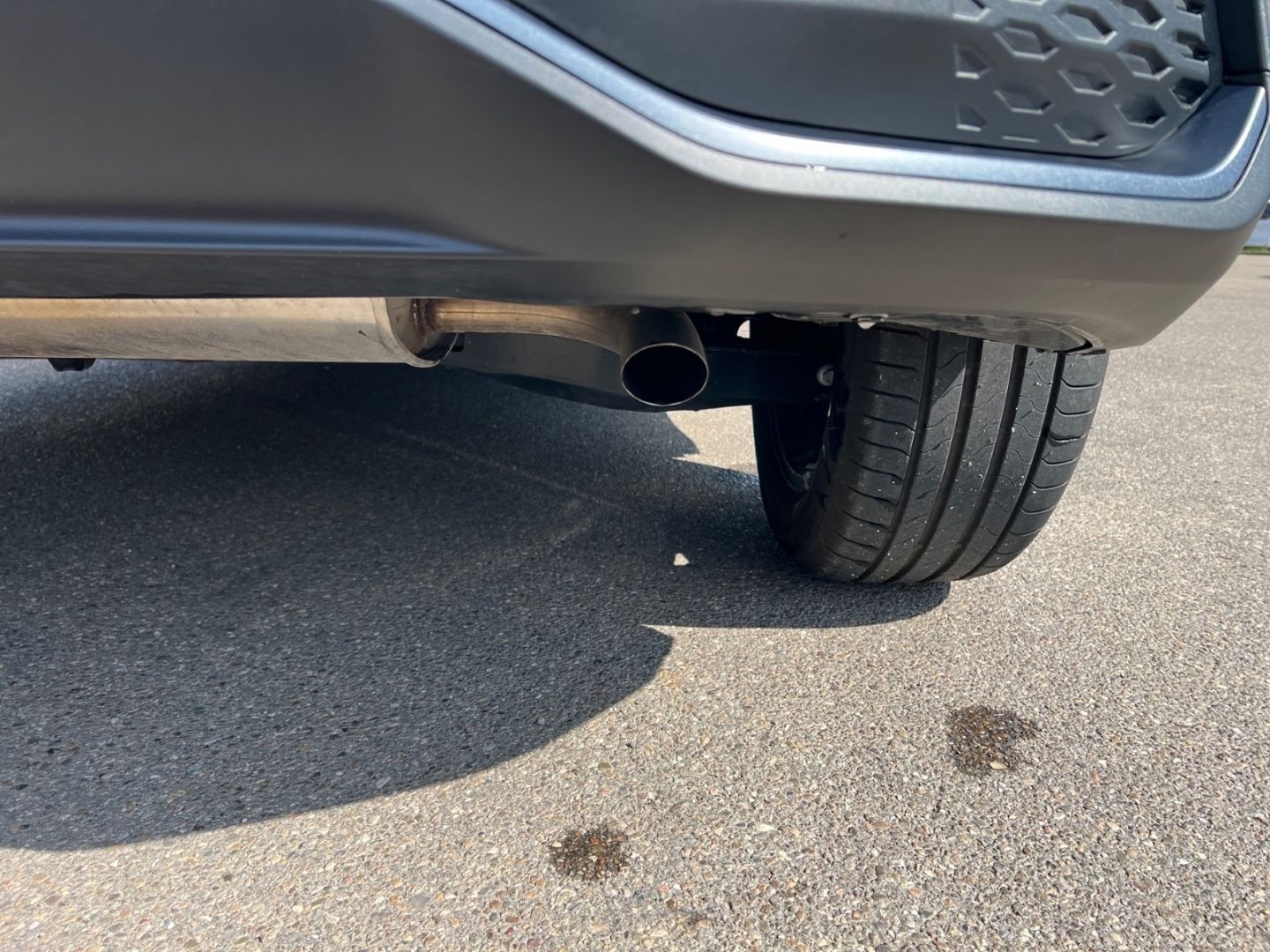 Toyota C-HR 1.8l Hybrid - Samsaru's Car Outlet