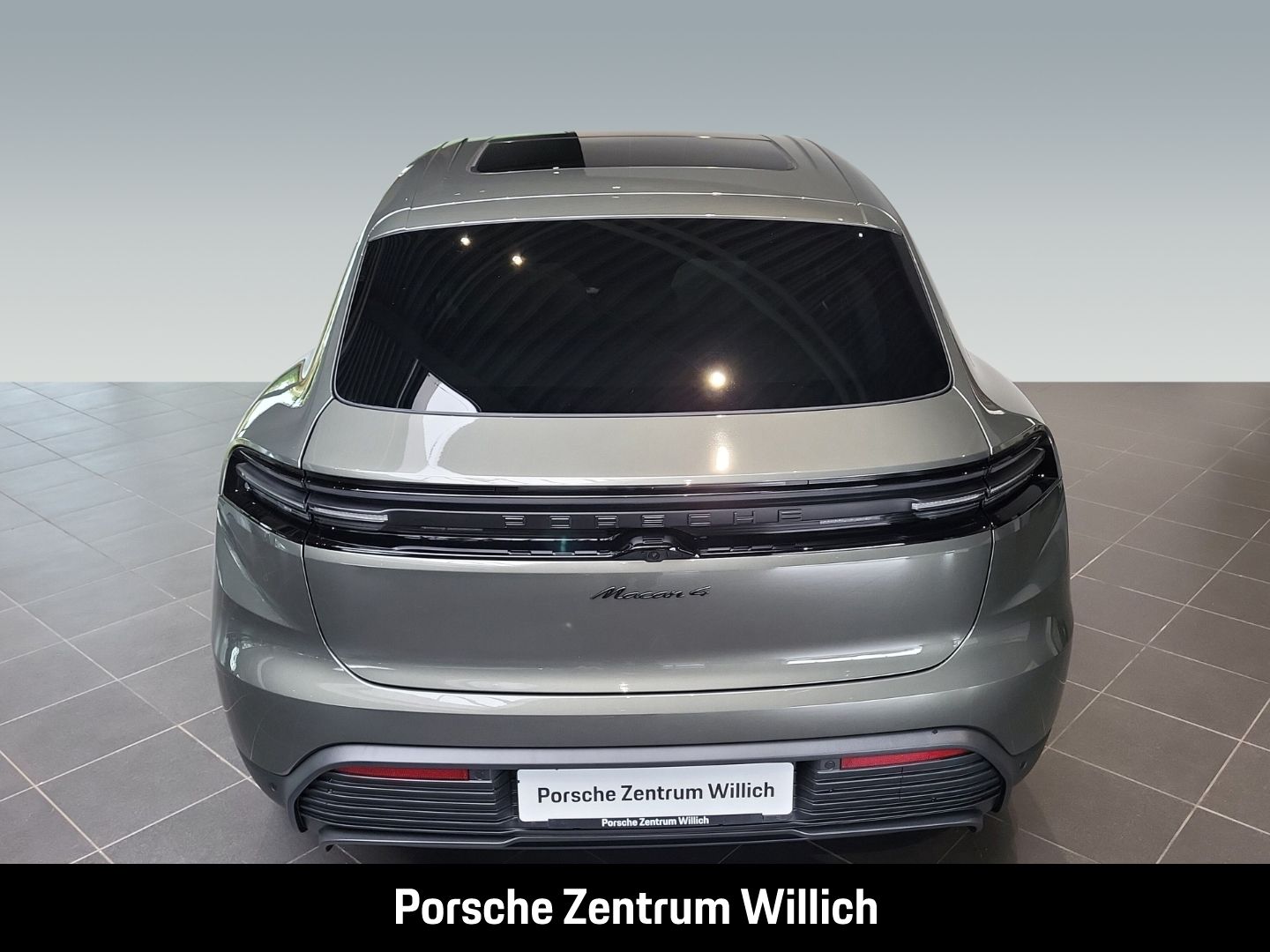 Porsche Macan 4 Surround-View LED-Matrix InnoDrive