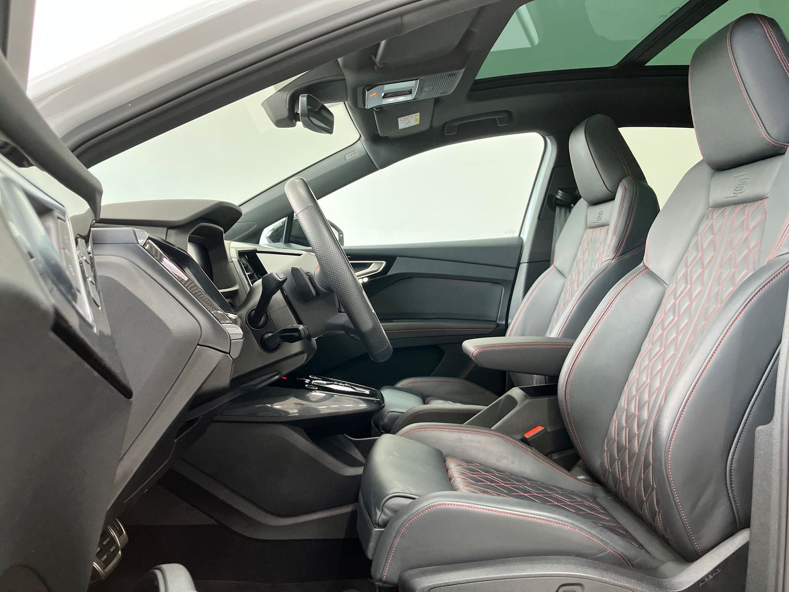 Audi Q4 Sportback e-tron S line 50 qu. AHK Sonos Pano