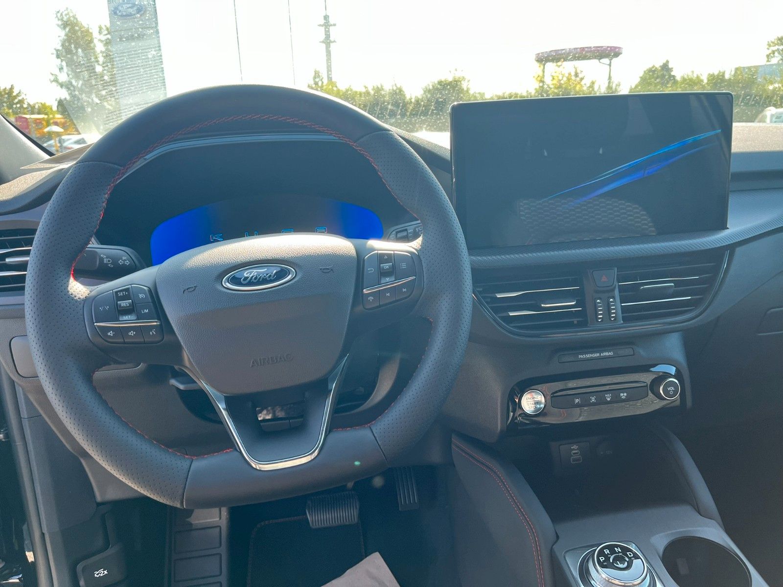 Ford Kuga ST-Line 2.5 FHEV 4x4 - Samsaru's Car Outlet