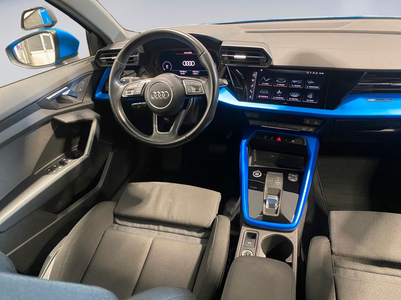 Audi A3 Limousine 35 TFSI S line S-Tron LED AHK Kamer