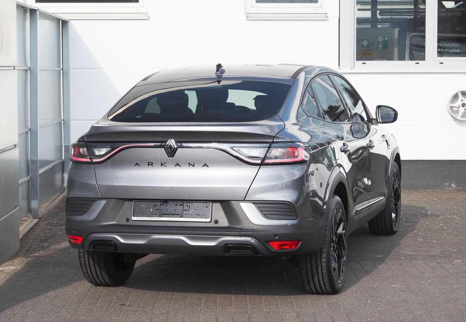 Renault Arkana 160 EDC Esprit Alpine - Samsaru's Car Outlet