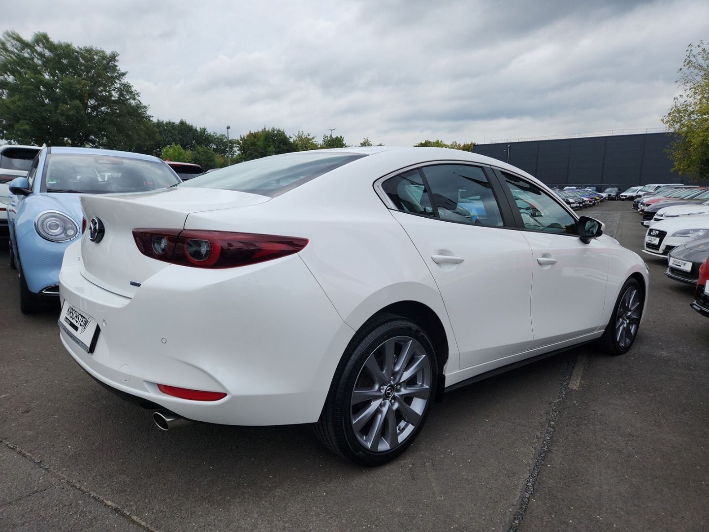 Mazda 3 Exclusive-Line SKYACTIV-G 2.0 MHEV HUD LED Nav