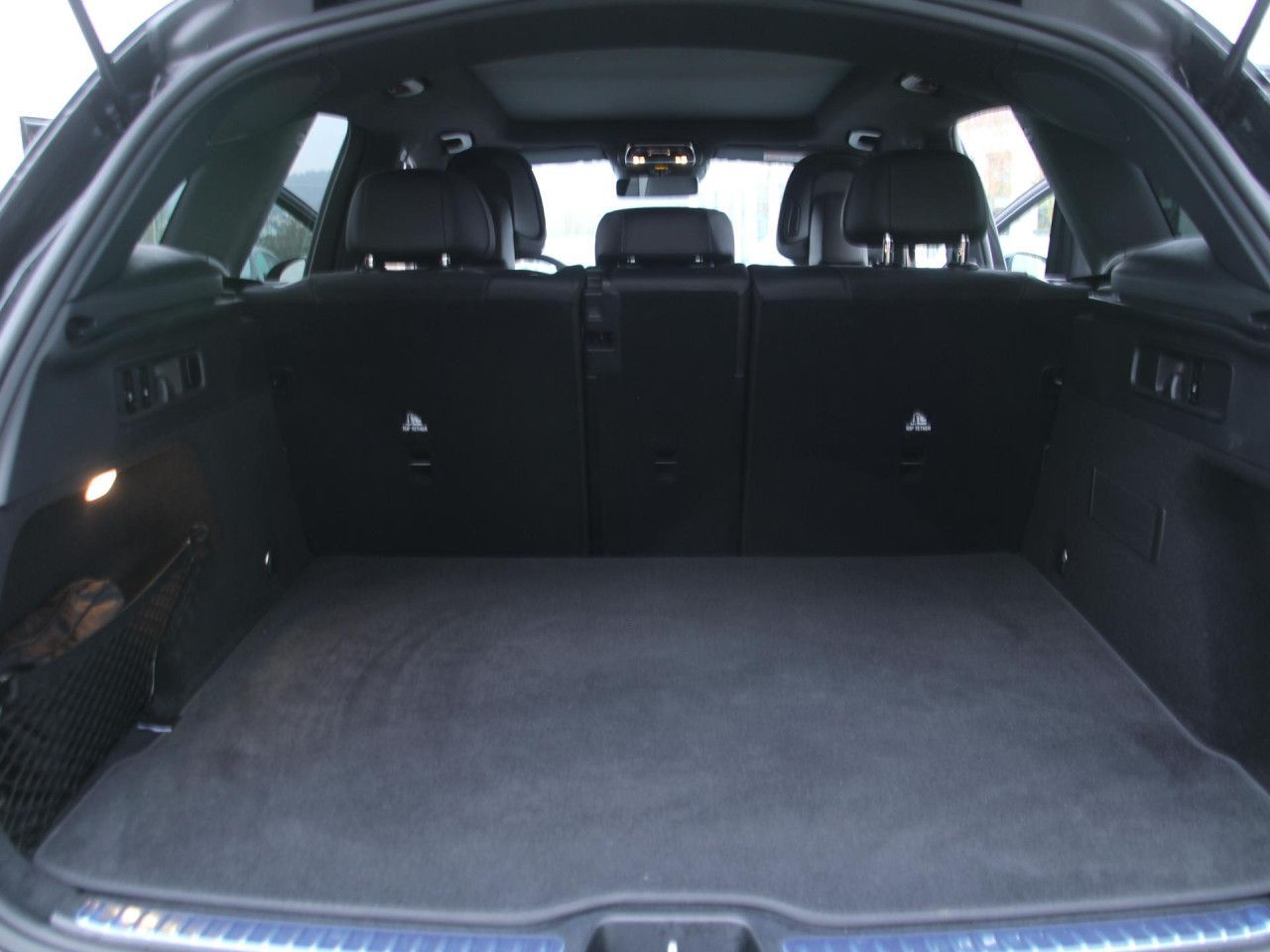 Mercedes-Benz GLC 300 d 4M+AMG+AHK+TECHNIK-P.+360°+HUD